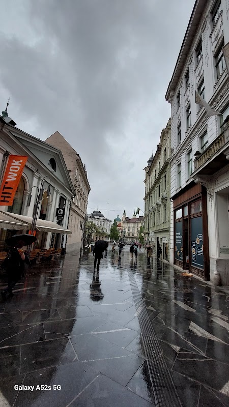 Pekarna Blatnik proizvodnja in trgovina d.o.o., poslovna enota pekarna in kavarna Happypek
